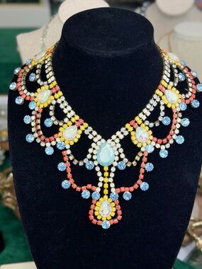 SIGNED BIJOUX MG Statement Rhinestone and Crystal Bin Necklace Multicolor